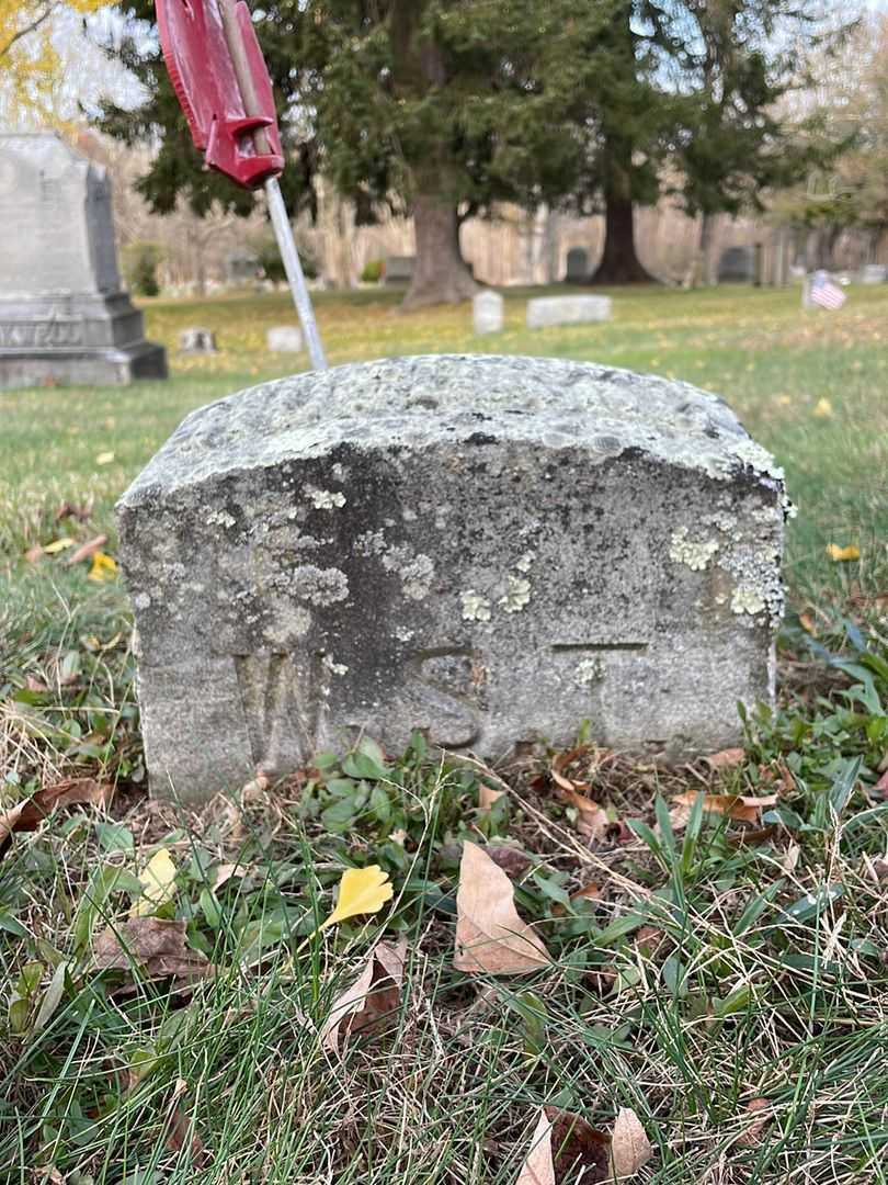 William S. Tuckwell's grave. Photo 4