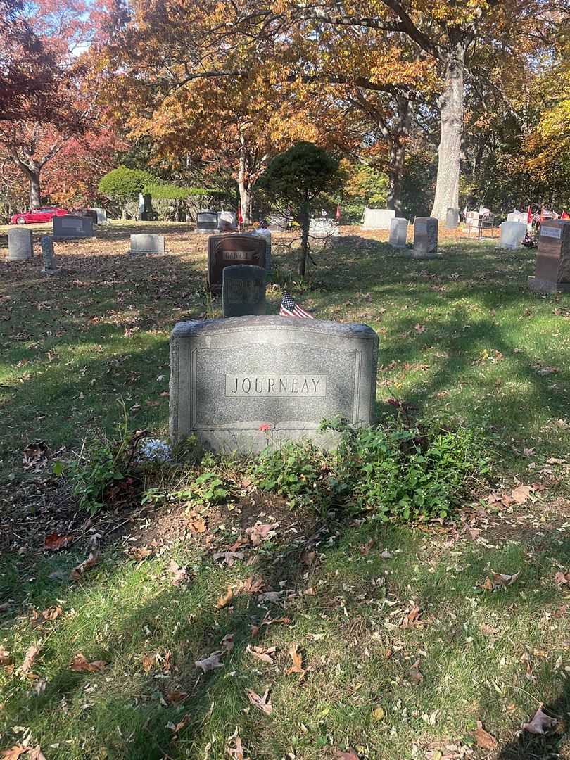 Marion E. Davis Journeay's grave. Photo 2