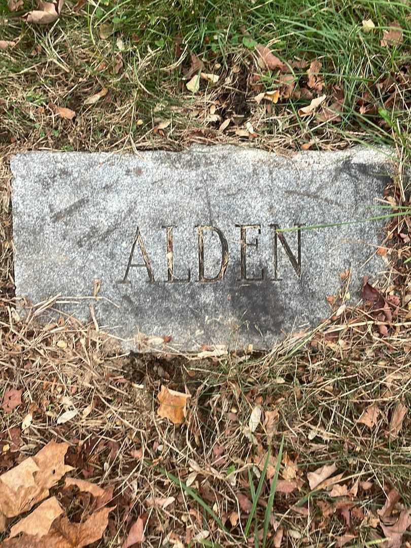 Alden Bradford Morse's grave. Photo 4