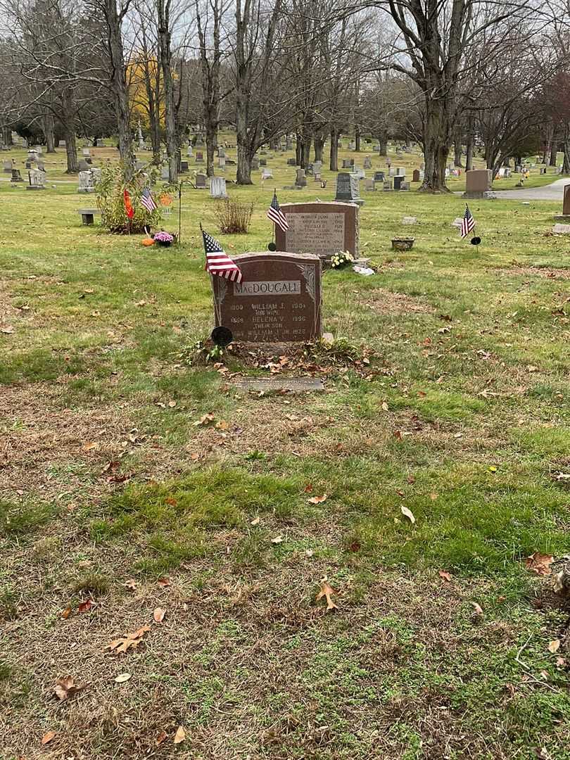 Robert D. MacDougall's grave. Photo 2