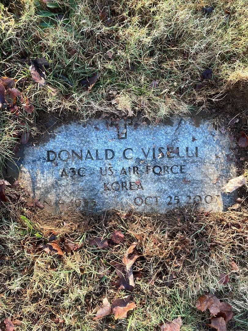 Donald C. Viselli's grave. Photo 4