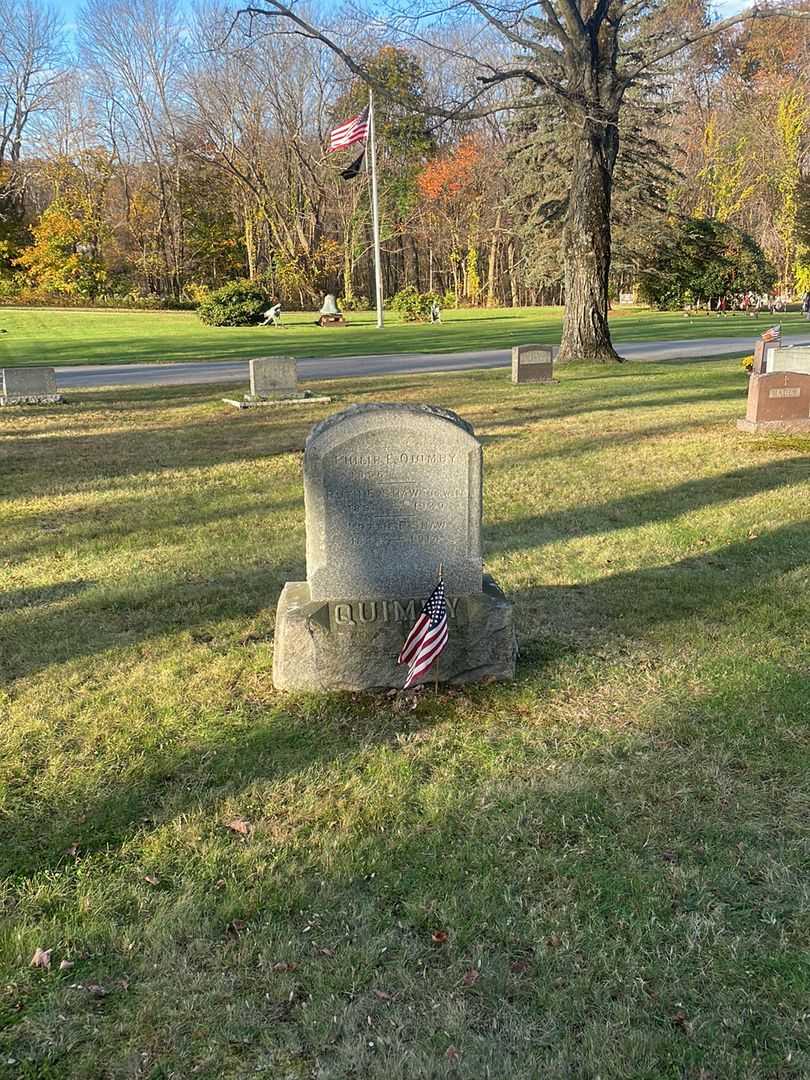 Philip E. Quimby's grave. Photo 2