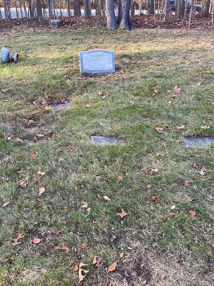 Lillian M. Soule's grave. Photo 2